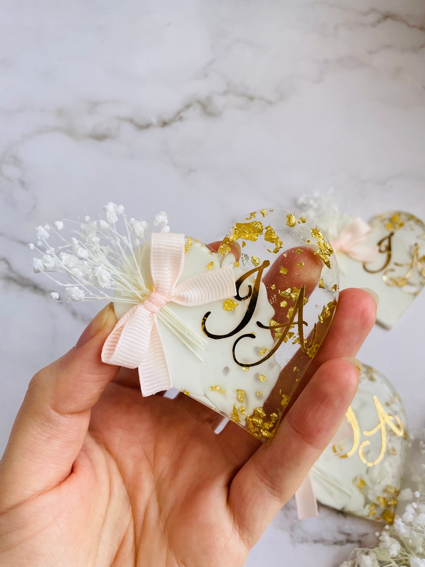 10 pcs Epoxy Heart Keepsakes, Cute Favors